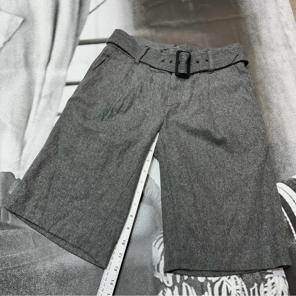 Marc Jacob’s Women’s Sz 4 Wool pleated Bermuda Shorts With Belt A37 - Picture 2 of 7